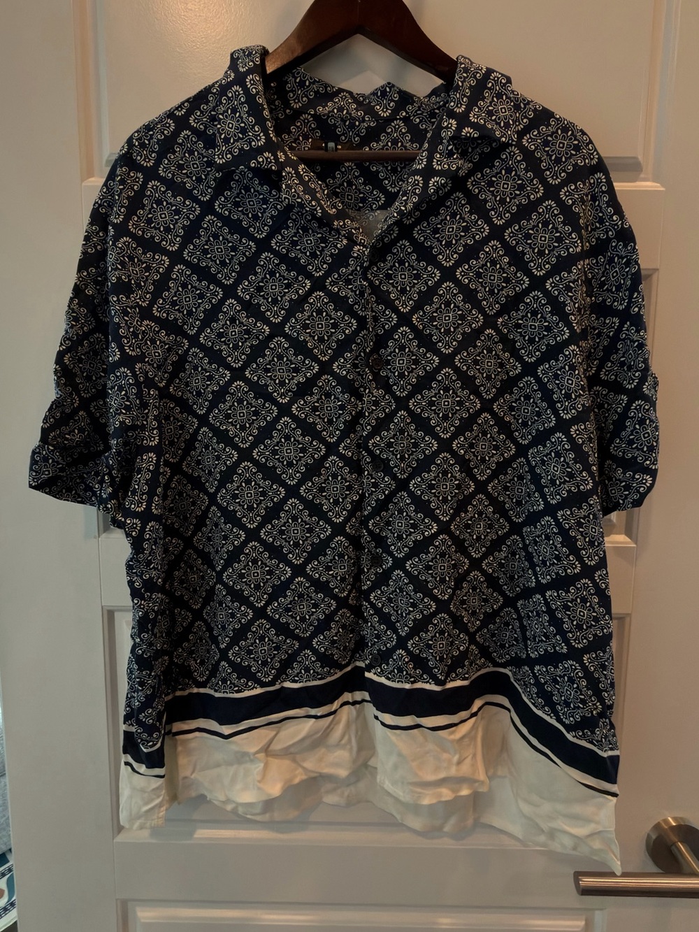 Express Men’s Button-Front Shirt – Large – Navy Blue & White Medallion Print